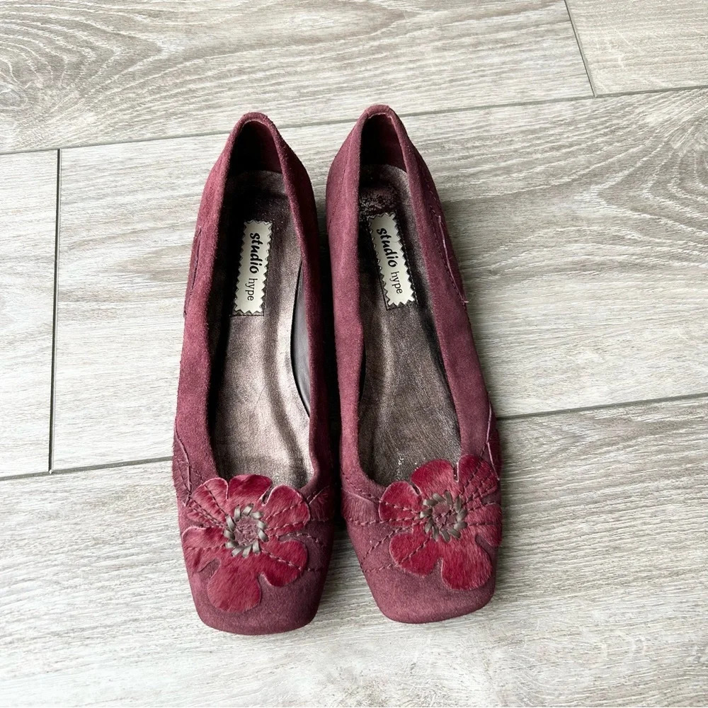 Studio Hype  Red Suede Leather Calf Hair Square Toe Flats